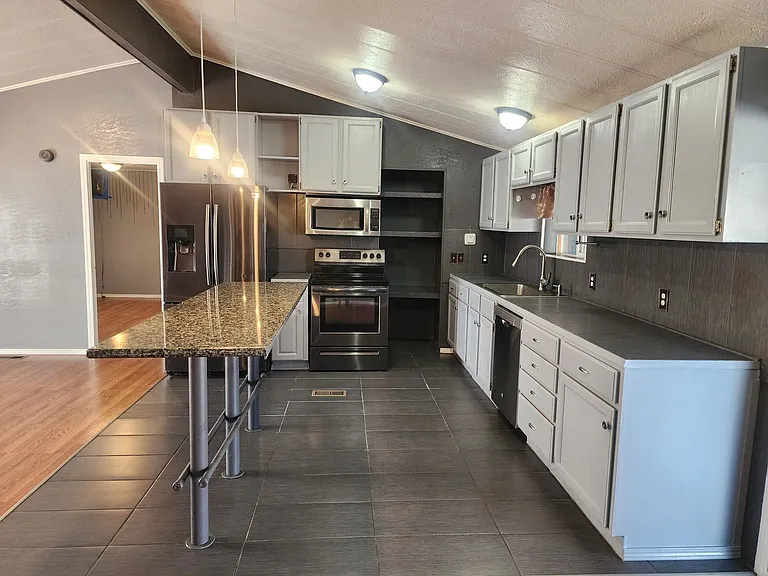 17755 Blackbird Dr — Photo 7