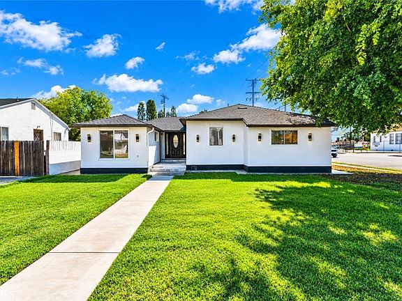 3rd image of 9246 Manzanar Ave