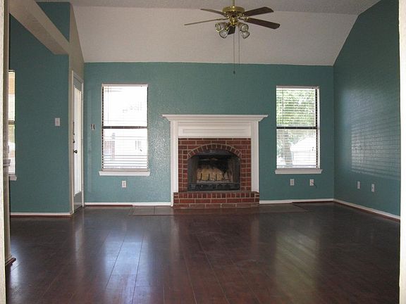 4th image of 5008 Lindsey Dr