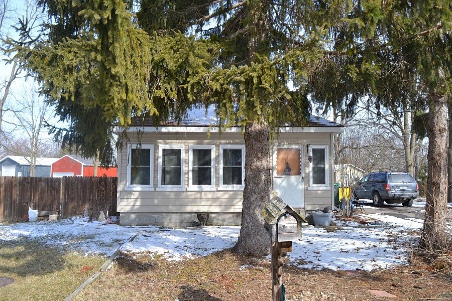1st image of 6305 Custer St
