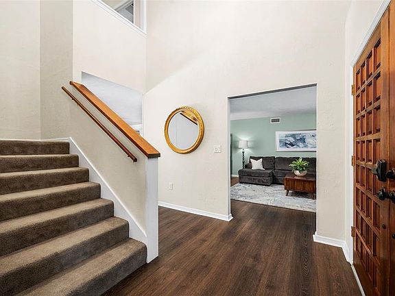 4th image of 8115 SW 1st Pl