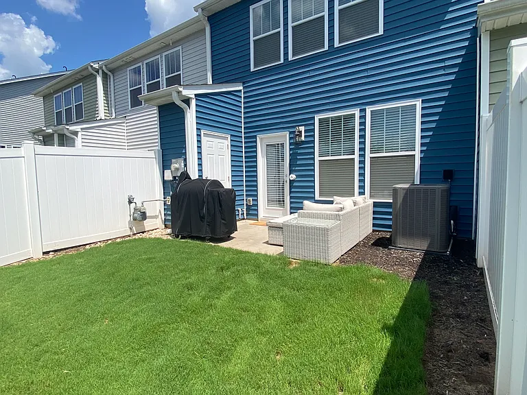 163 Shallons Dr — Photo 28