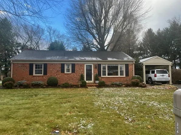 314 Homestead Dr, Mount Crawford, VA 22812