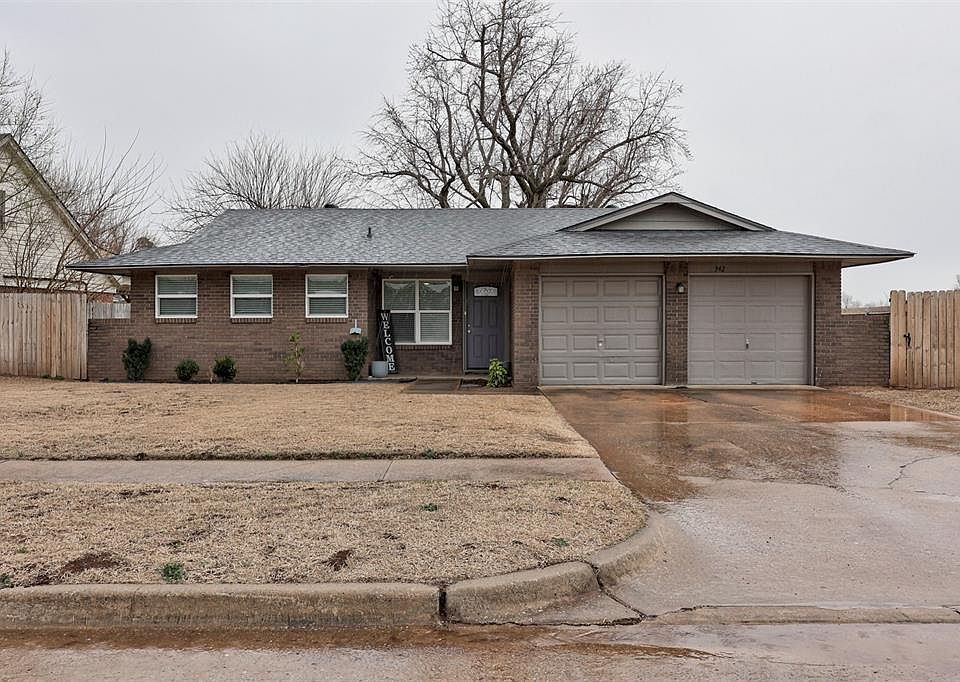 1st image of 342 W Aspen Dr
