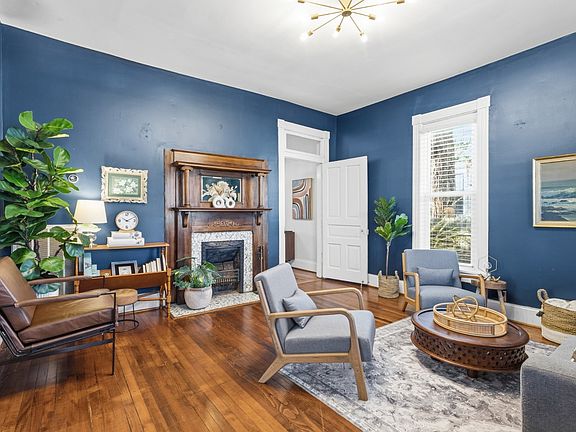 2nd image of 1207 Paris Ave