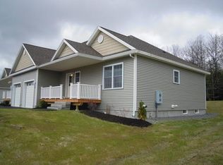44 Highland Ridge Dr #9, Hampden, ME 04444