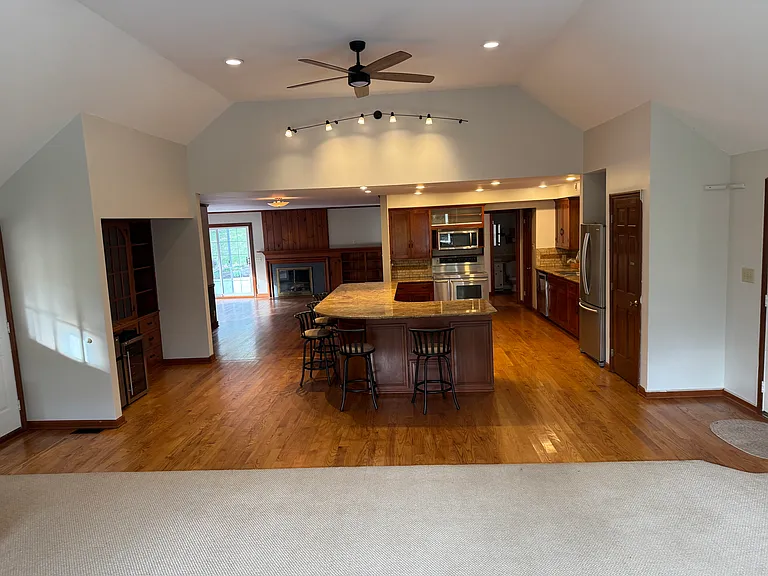 5832 Hamilton Lebanon Rd — Photo 13
