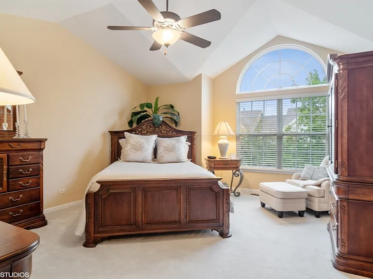 1212 Townes Cir — Photo 13