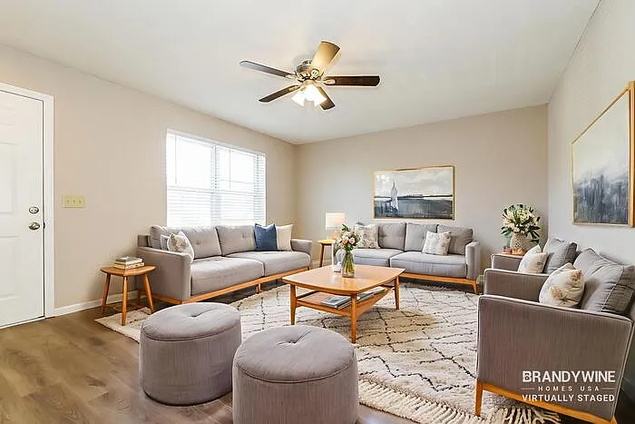 3 bed, 3.0 bath, 1644 sqft, $2,260 — Photo 3