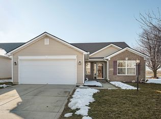 12734 Old Pond Rd, Noblesville, IN 46060
