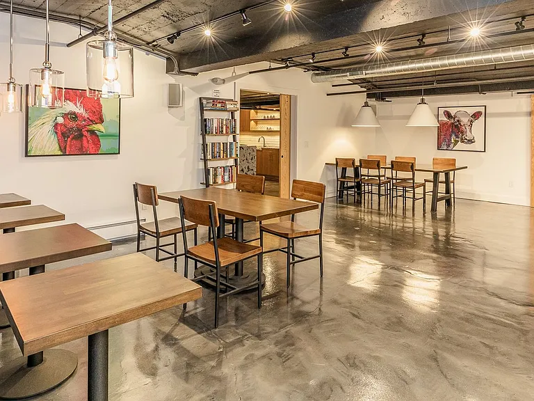 10th Street Lofts — Photo 6