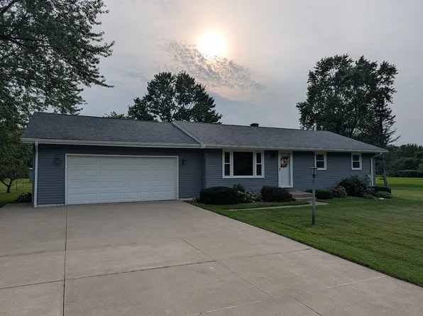 7904 Bargain Rd, Erie, PA 16509