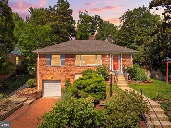 1629 Francis Hammond Pkwy, Alexandria, VA 22302