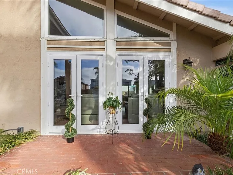 3816 Mistral Dr — Photo 14