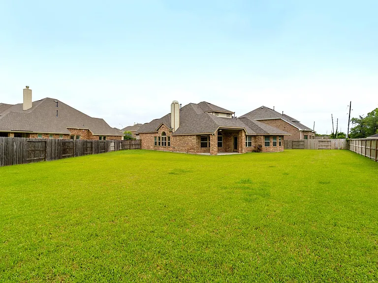 6122 Garden Lakes Ln — Photo 26