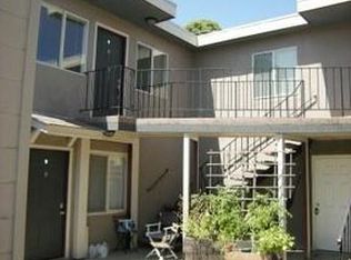 1054 67th St APT A, Oakland, CA 94608