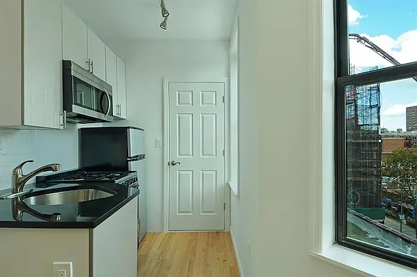 Rented by Building Equity Real Estate LLC | media 10