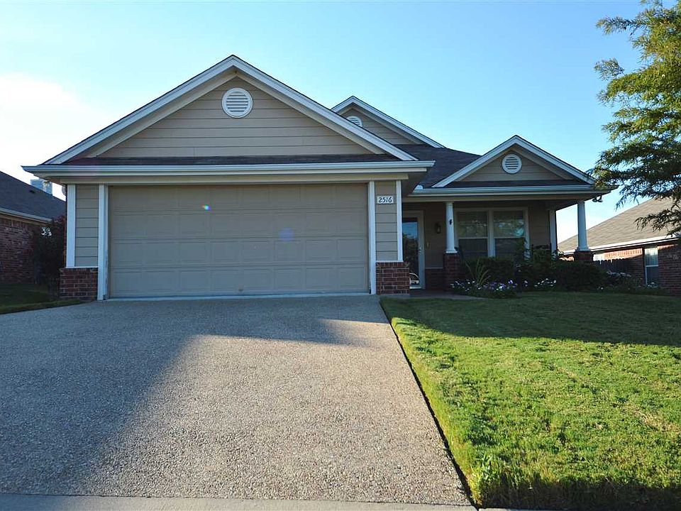 1st image of 2516 Massey Ln