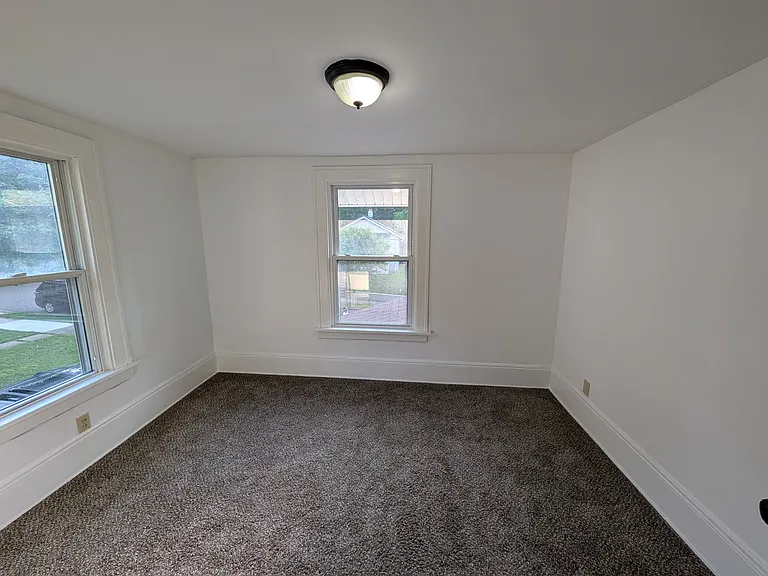 1263 Lexington Ave — Photo 12