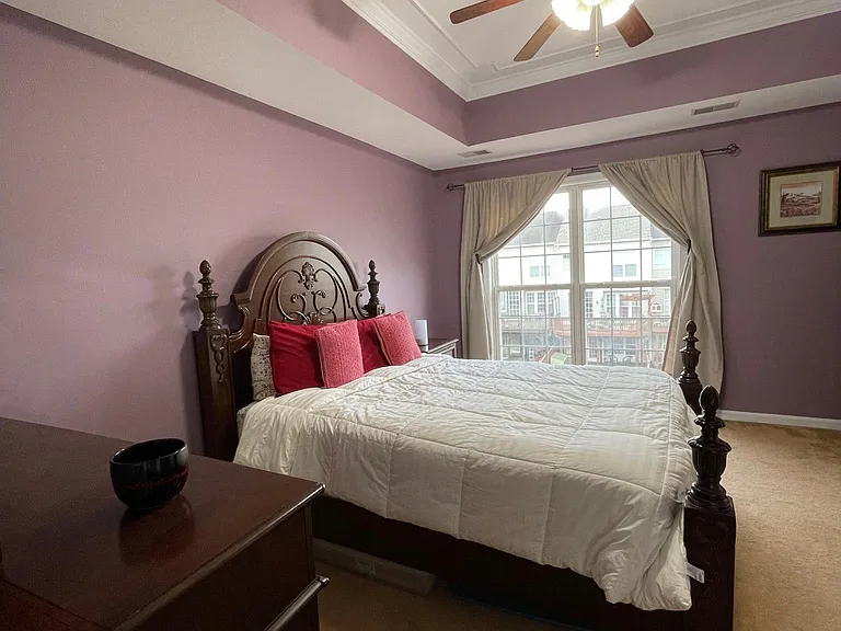 43777 Barborsville Mansion Sq — Photo 8