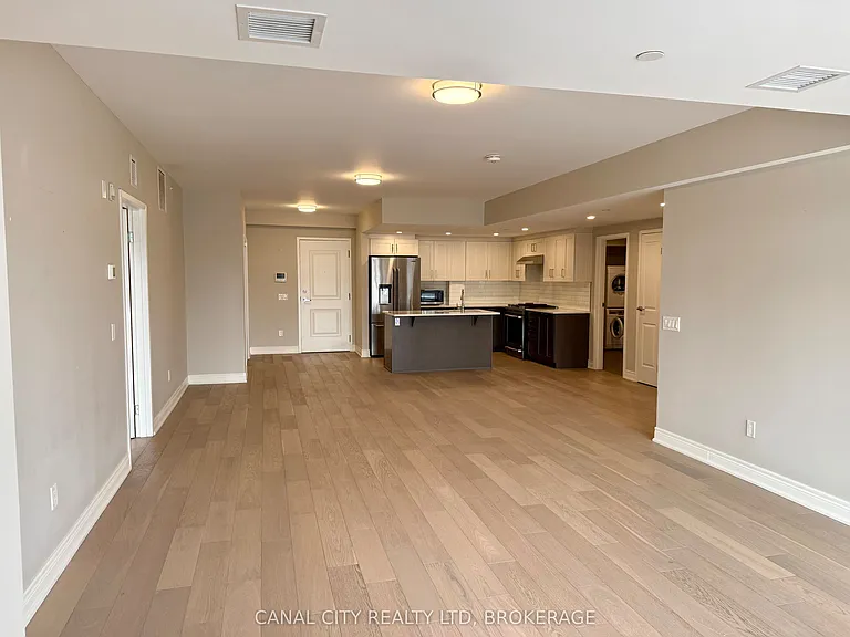 10 Albert St E #303 — Photo 16