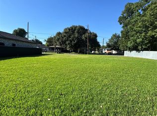 1458 E 33rd St, Houston, TX 77022