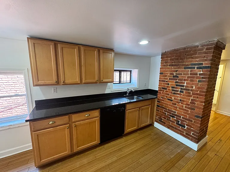 924 N Calvert St #3R — Photo 1