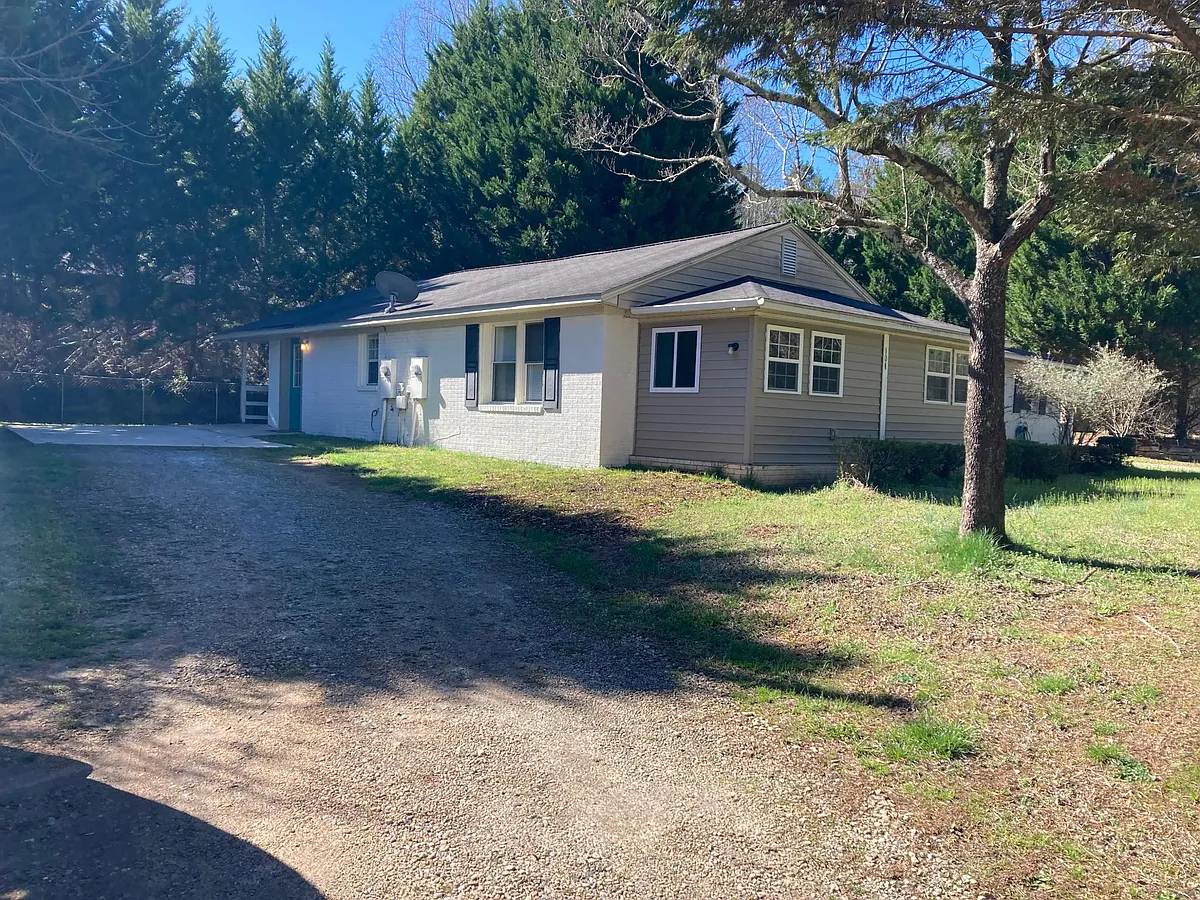 Building Photo - 104 Double Branch Rd #A