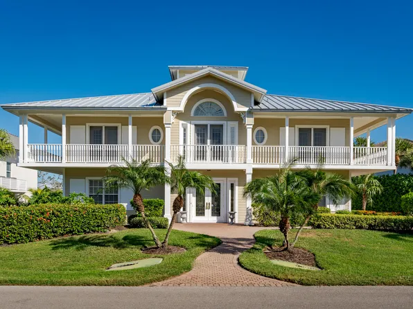 715 Hideaway Cir W, Marco Island, FL 34145