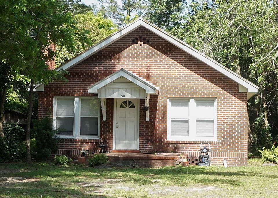 1st image of 607 S Troup St