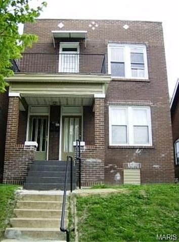 1st image of 4628 S Compton Ave #A