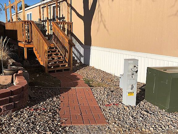 16x8 back deck