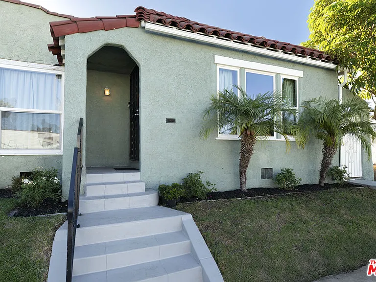 7853 Brighton Ave — Photo 33