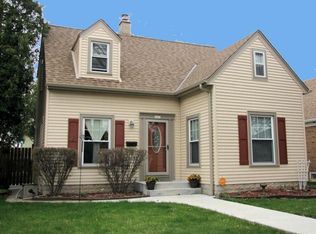 3425 N 56th St, Milwaukee, WI 53216