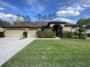 5320 Epping Ln, Zephyrhills, FL 33541