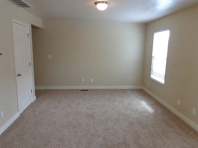 7652 N Wyatt Earp Ave — Photo 7