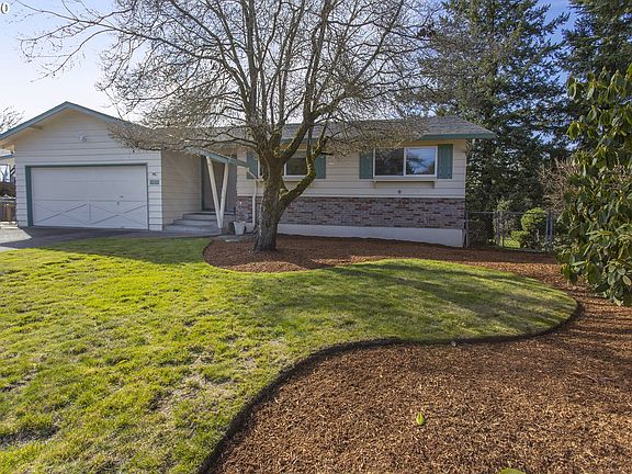 2nd image of 14111 SE Tiara Dr
