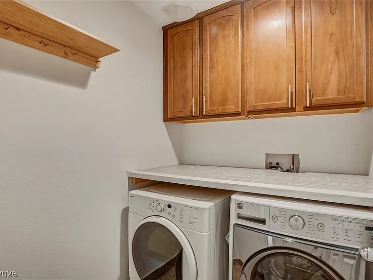 8117 Slate Falls St — Photo 56