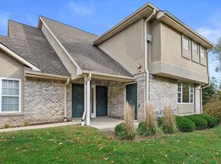 9155 West Elm COURT #C, Franklin, WI 53132