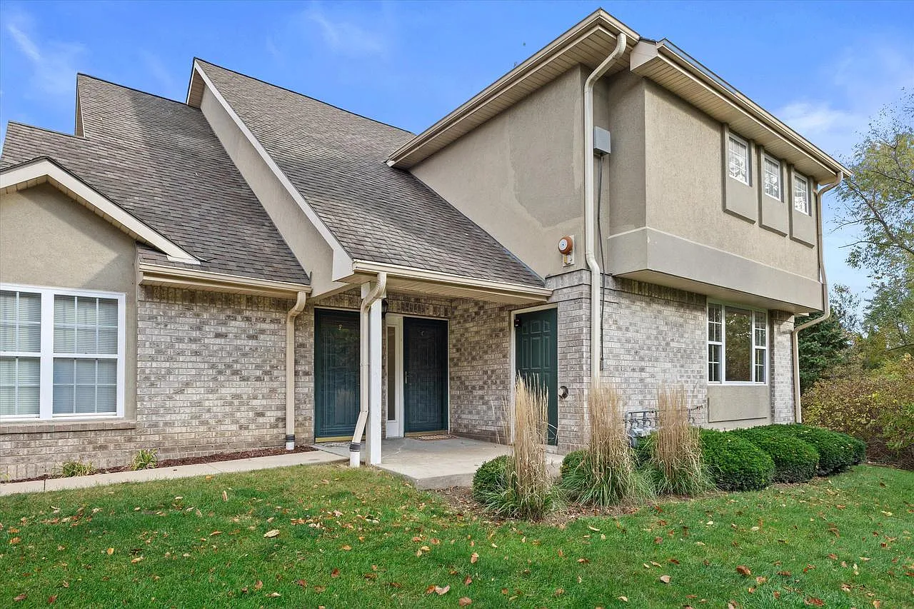 9155 West Elm COURT #C photo 1