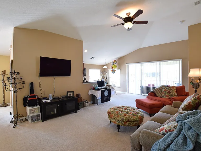 5297 Maxon Ter — Photo 7