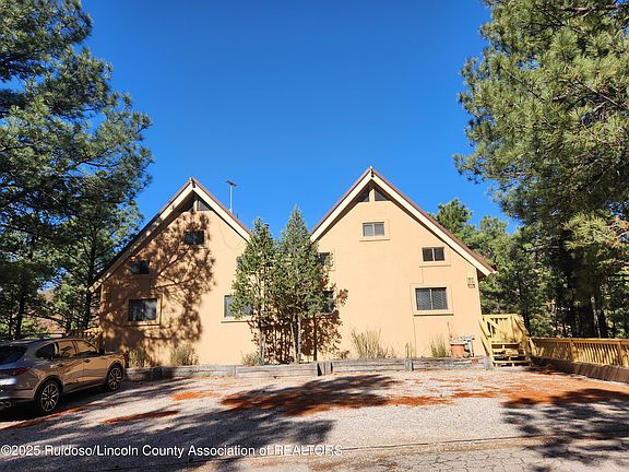 3rd image of 156 Brentwood Dr