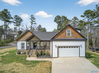 215 Wilson Rd, Scottsboro, AL 35769