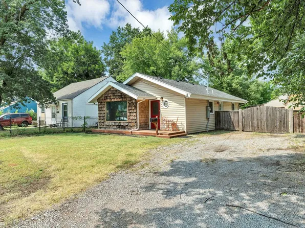 2145 S Hydraulic Ave, Wichita, KS 67211