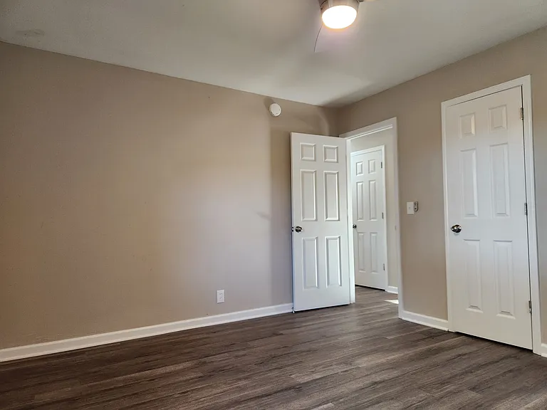 120 Chadwick Ave — Photo 23