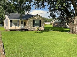 6028 Carolina Ave, Groves, TX 77619