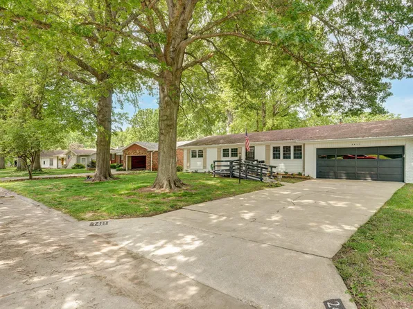 2411 S Rogers Avenue, Springfield, MO 65804