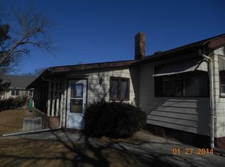 206 N Main St, Mclean, NE 68765