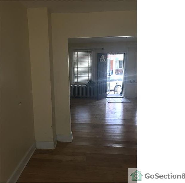1st image of 4432 N Marshall St