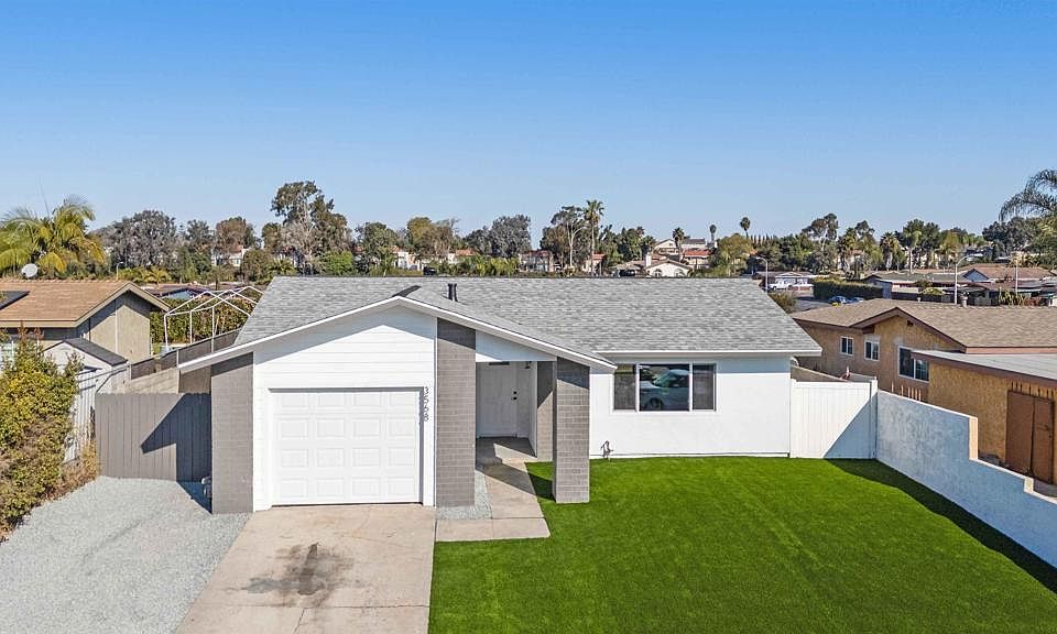 1st image of 3568 Agosto St